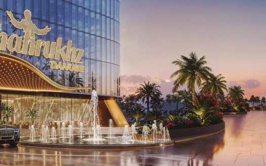 SHAHRUKHZ on Sheikh Zayed Road